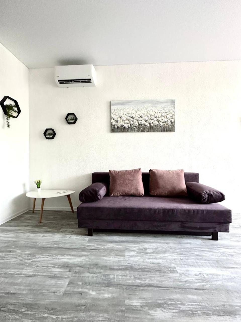 Apartment первая линия от моря, аркадия *