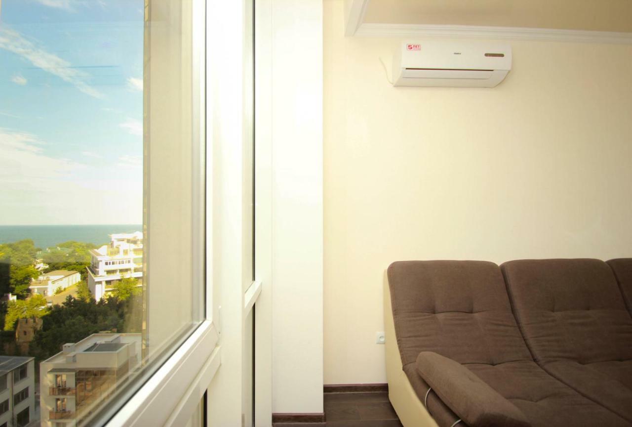 Apartment первая линия от моря, аркадия